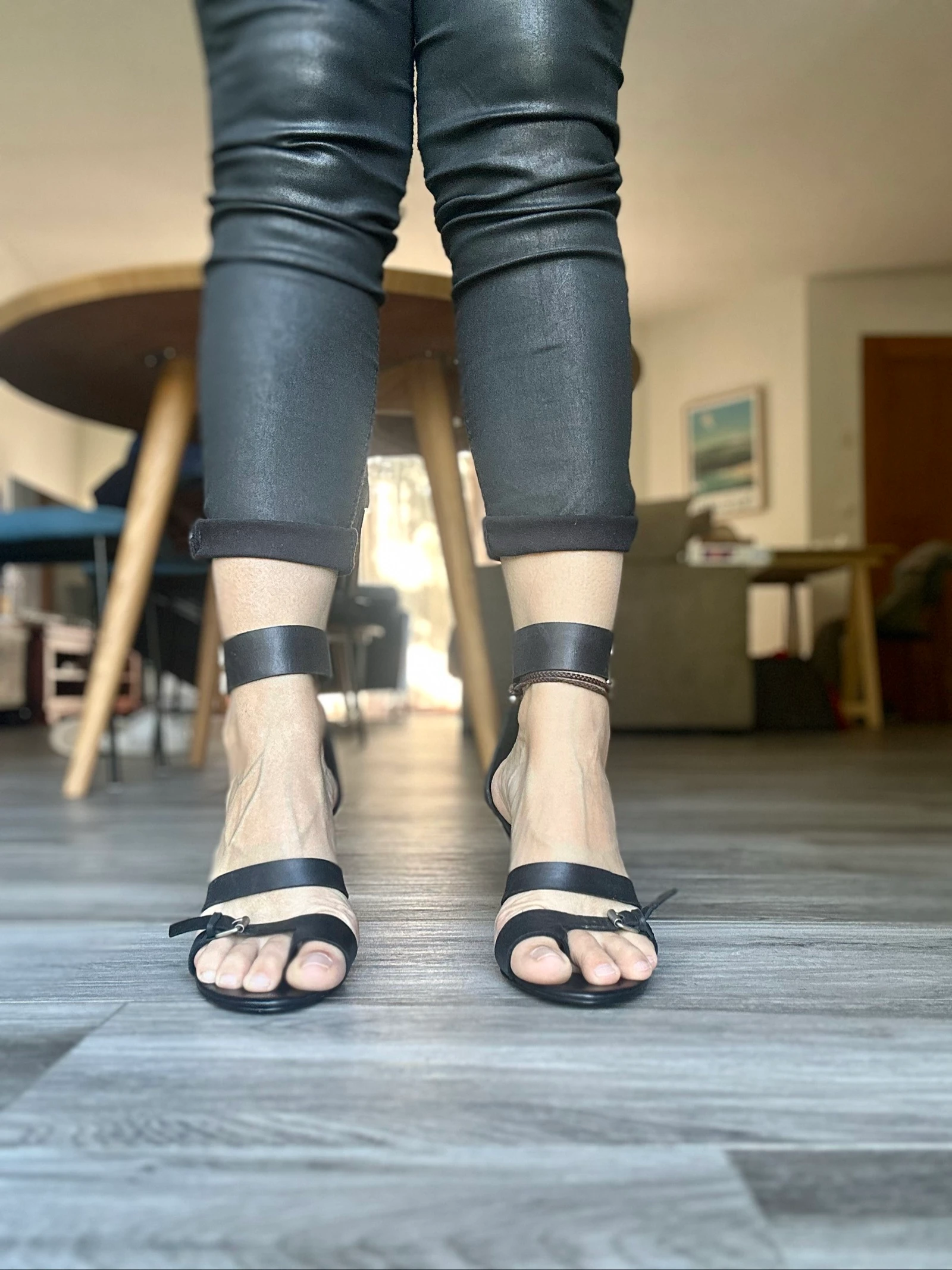 Sandales à talons en cuir noir Pointure 40 Maje  – photo 13